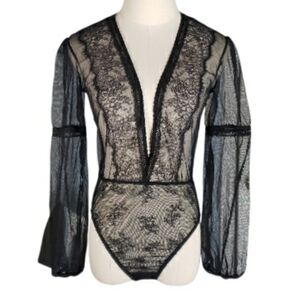 Victorias Secret Sheer Deep V-neck Lace Mesh Lamp Sleeves Body Suit L Lingerie